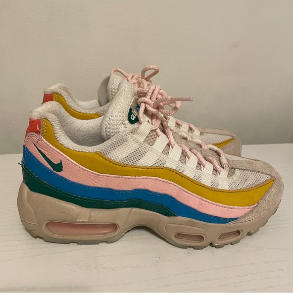 NIKE Air Max 95 colorful 'Rise and Unity' Women's Size 7.5 Shoes - Picture 7 of 7